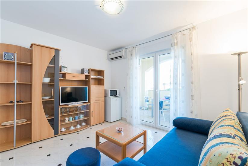 Apartment A2, for 4 persons
