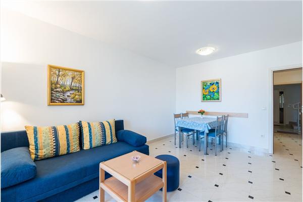Apartment A2, for 4 persons