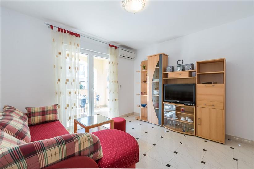 Apartment A3, for 5 persons