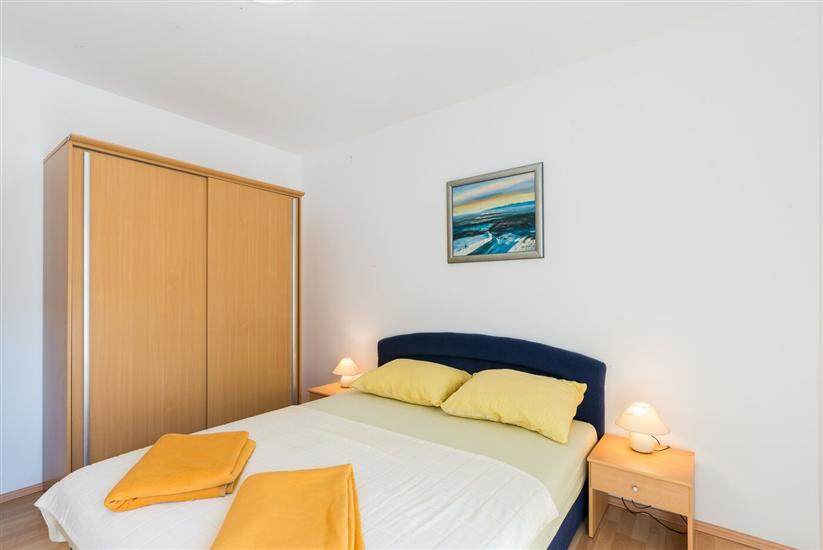 Apartment A3, for 5 persons