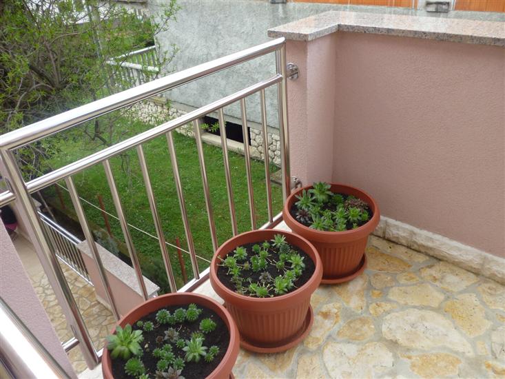 Apartment A3, for 5 persons