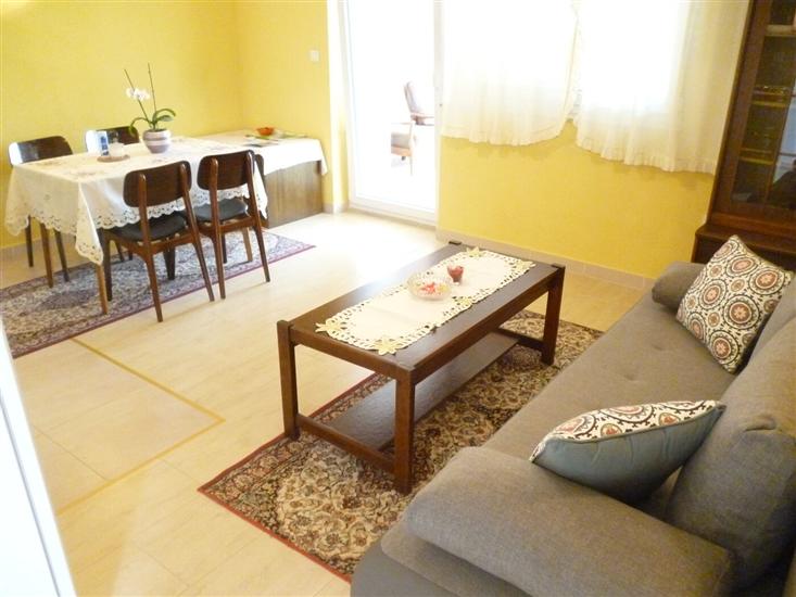 Apartment A3, for 5 persons