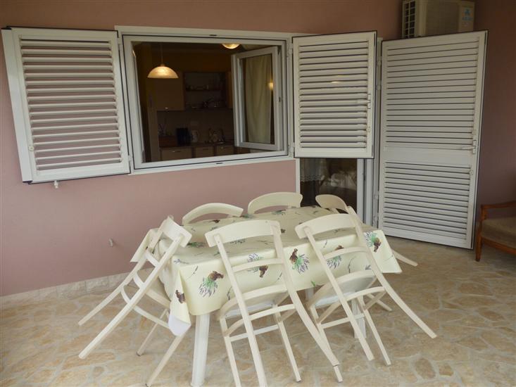 Apartment A3, for 5 persons