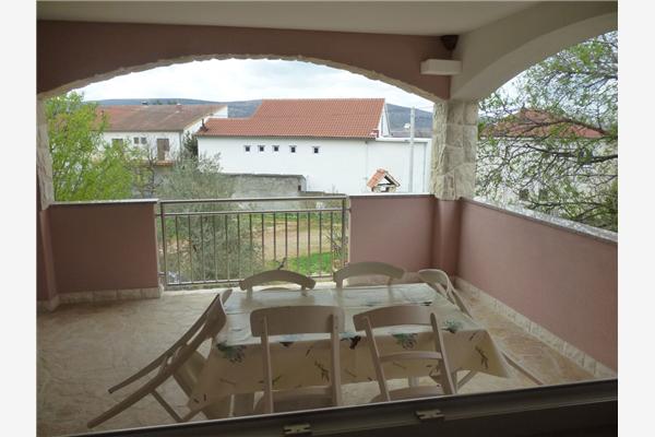 Apartment A3, for 5 persons