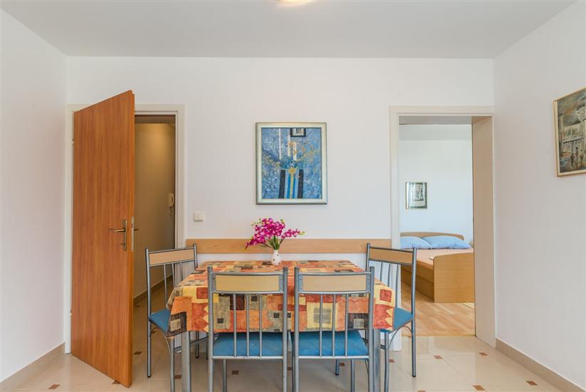 Apartment A4, for 4 persons