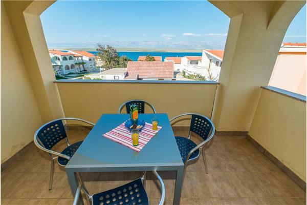 Apartment A5, for 4 persons