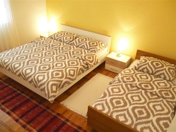 Apartment A4, for 5 persons