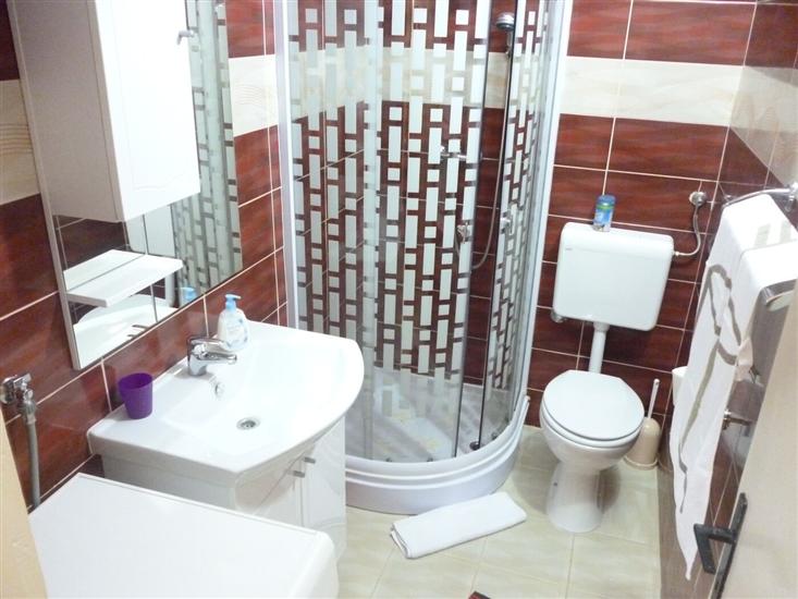 Apartment A4, for 5 persons