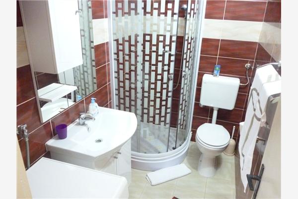 Apartment A4, for 5 persons