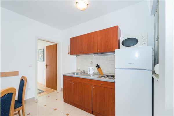 Apartment A6, for 6 persons