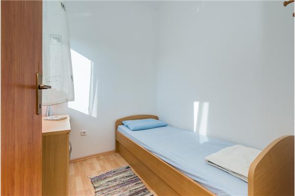 Apartment A6, for 6 persons