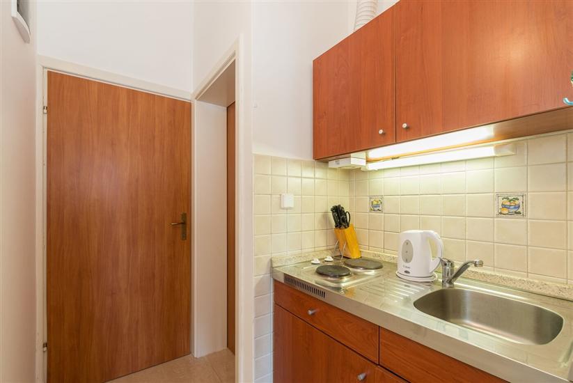 Apartment A7, for 6 persons