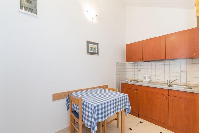 Apartment A8, for 2 persons