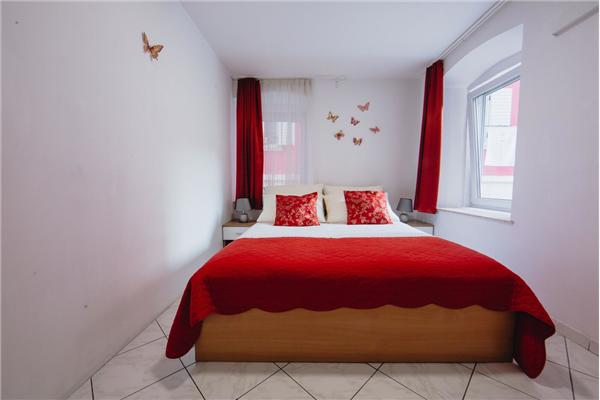 Apartment A1, for 5 persons