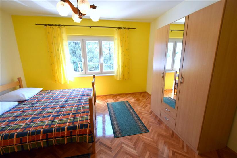 Apartment A1, for 6 persons