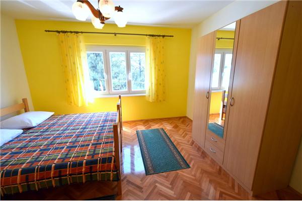 Apartment A1, for 6 persons