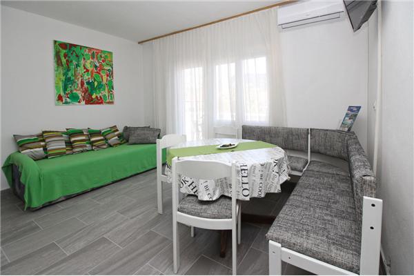 Apartment A3, for 6 persons