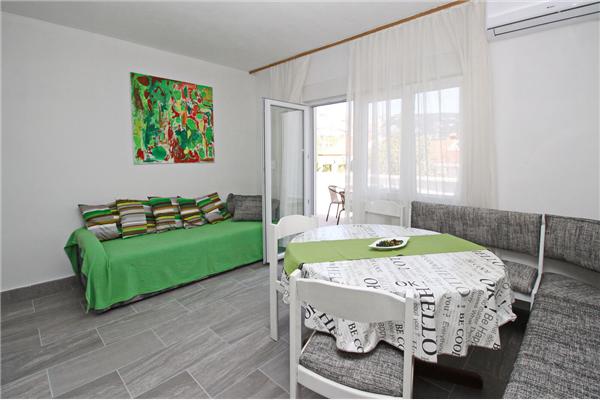 Apartment A3, for 6 persons