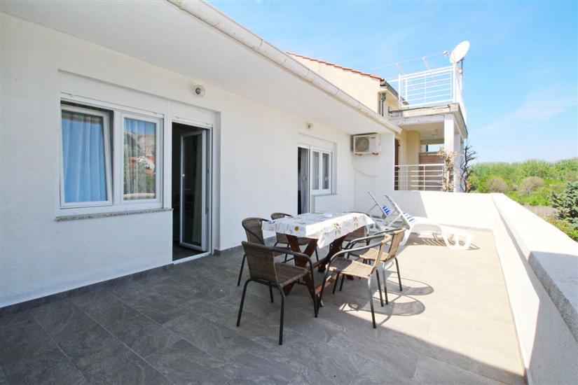 Apartment A3, for 6 persons