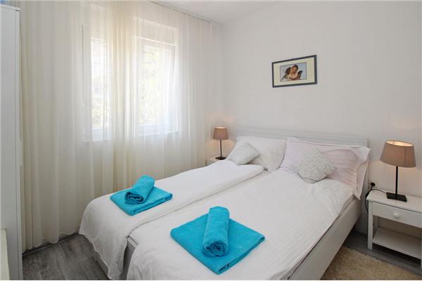 Apartment A3, for 6 persons