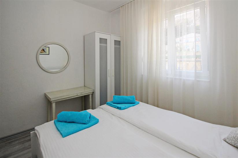 Apartment A3, for 6 persons