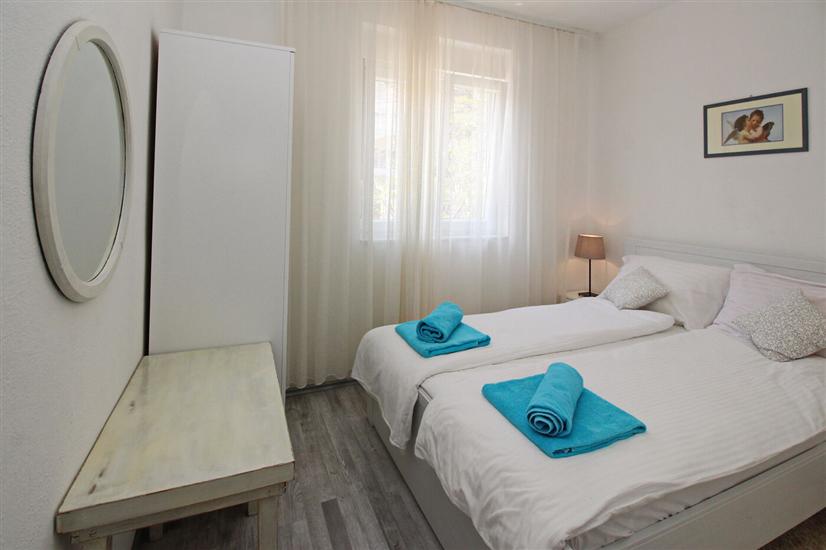 Apartment A3, for 6 persons