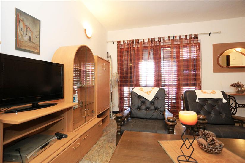 House K1, for 8 persons