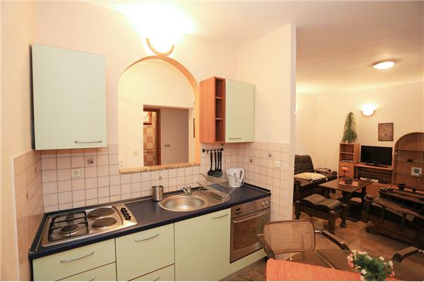 House K1, for 8 persons