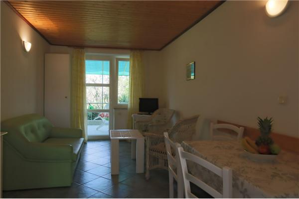 Apartment A1, for 3 persons