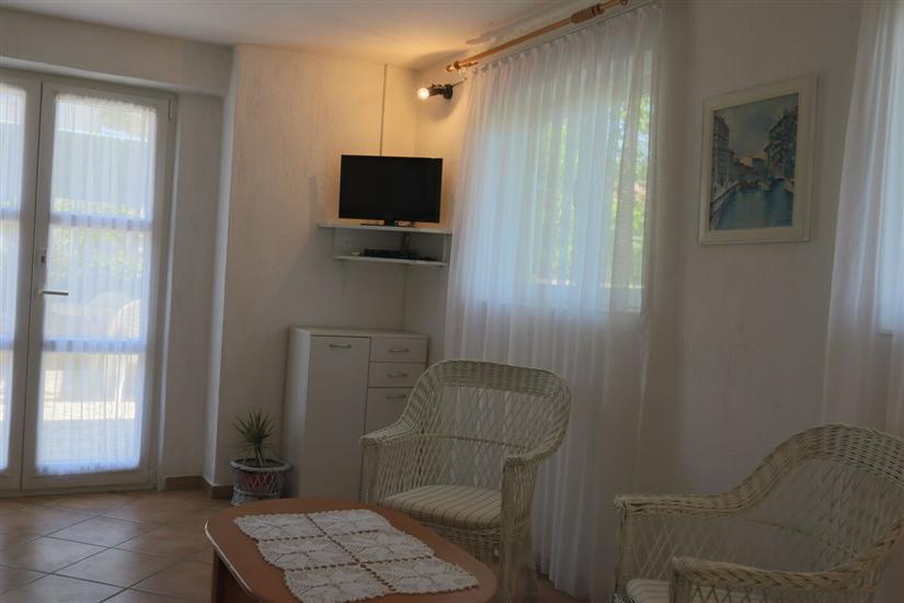Apartment A2, for 4 persons