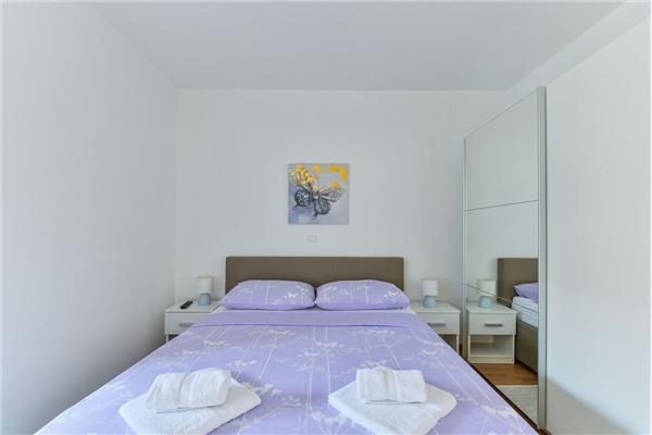 Apartment A1, for 6 persons