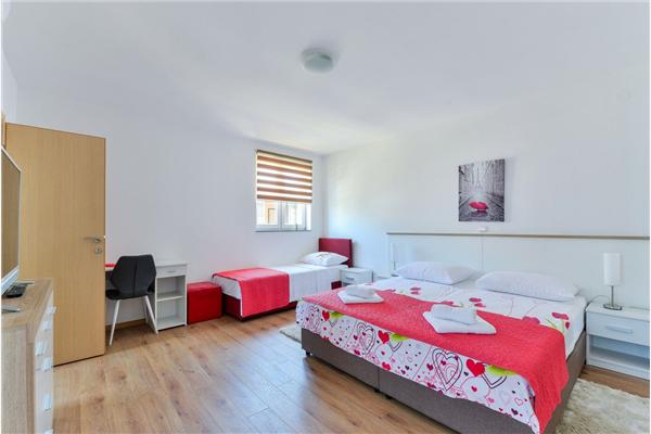 Apartment A1, for 6 persons