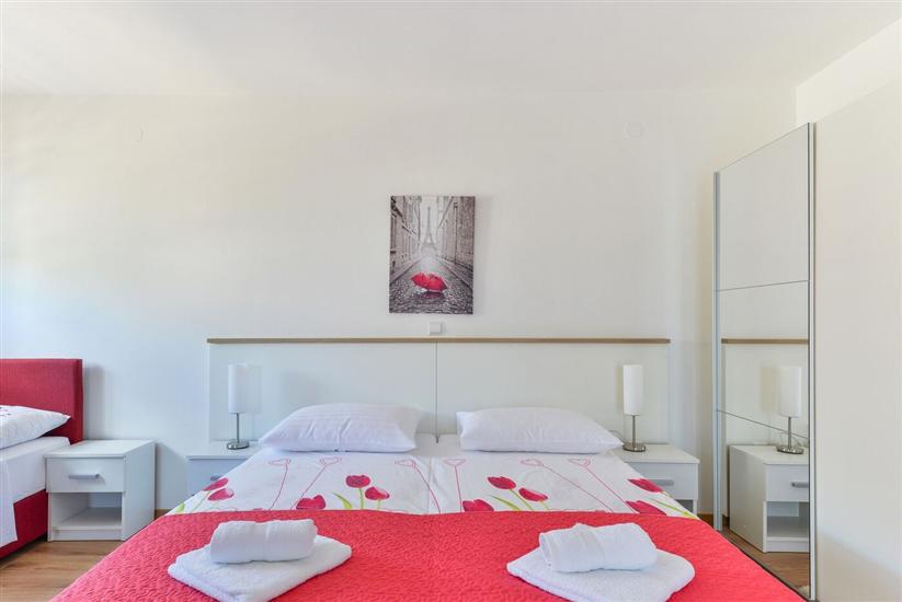 Apartment A1, for 6 persons