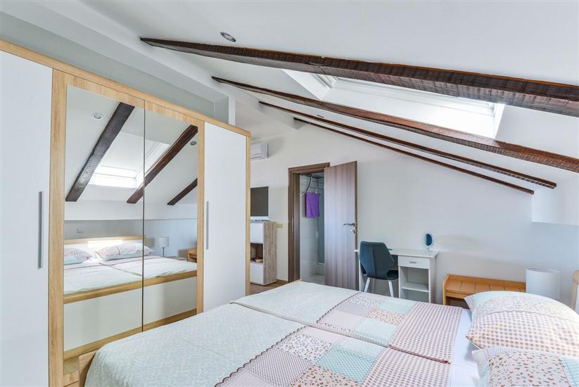 Apartment A2, for 4 persons