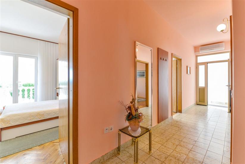 Apartman A2, na 6 osebe