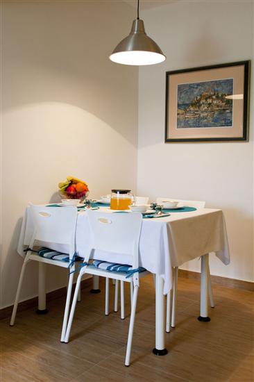 Apartment A2, for 6 persons