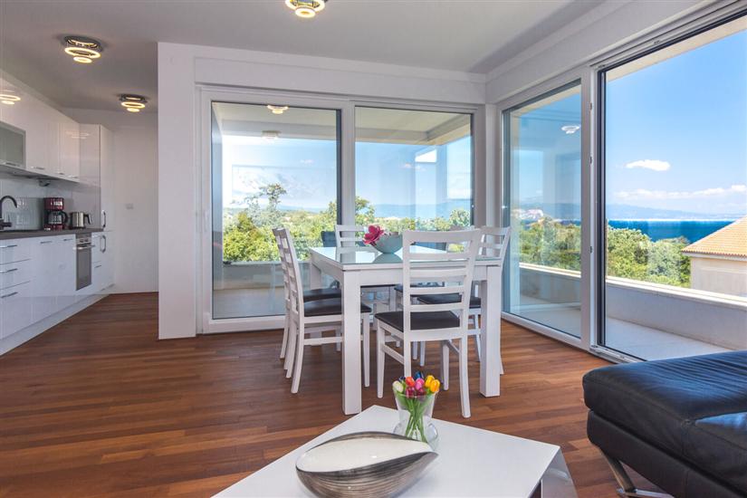 Apartment A2, for 5 persons