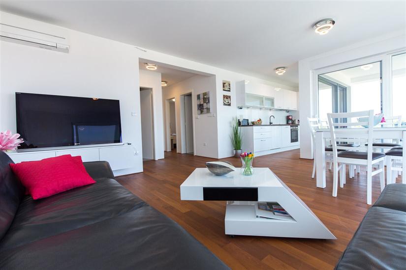 Apartment A2, for 5 persons