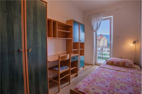 Apartment A1, for 6 persons