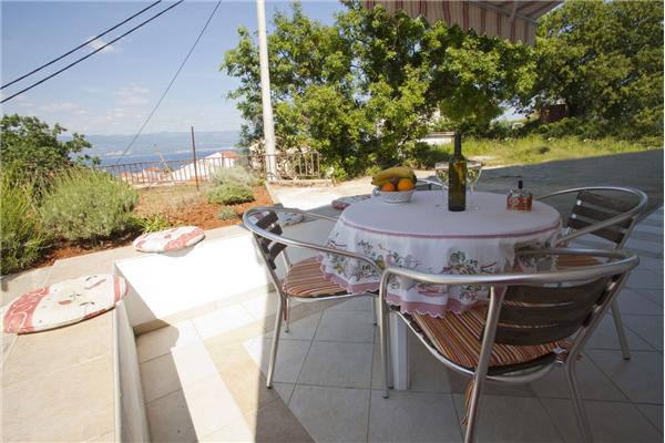 Apartment A1, for 5 persons