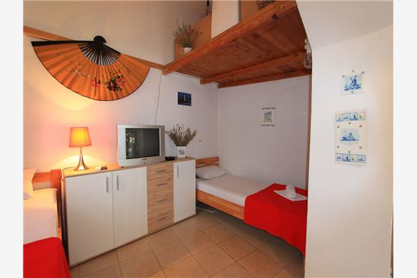 Apartment A1, for 4 persons
