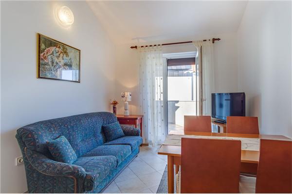 Apartment A1, for 5 persons