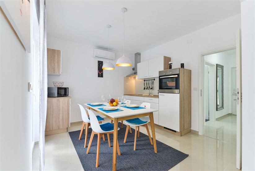 Apartment A1, for 4 persons