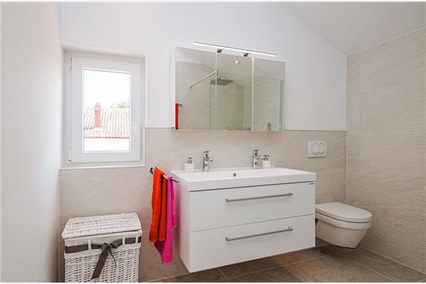 House K1, for 10 persons