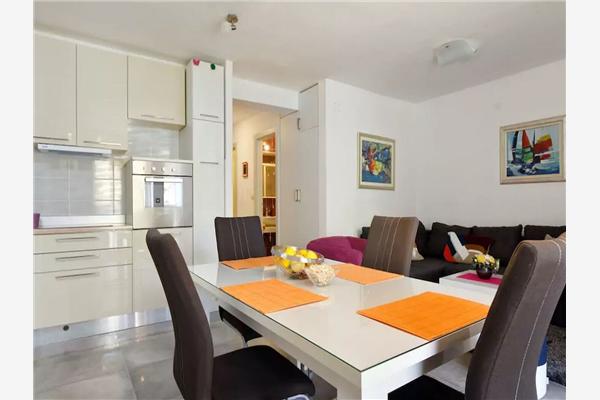 Apartment A1, for 4 persons
