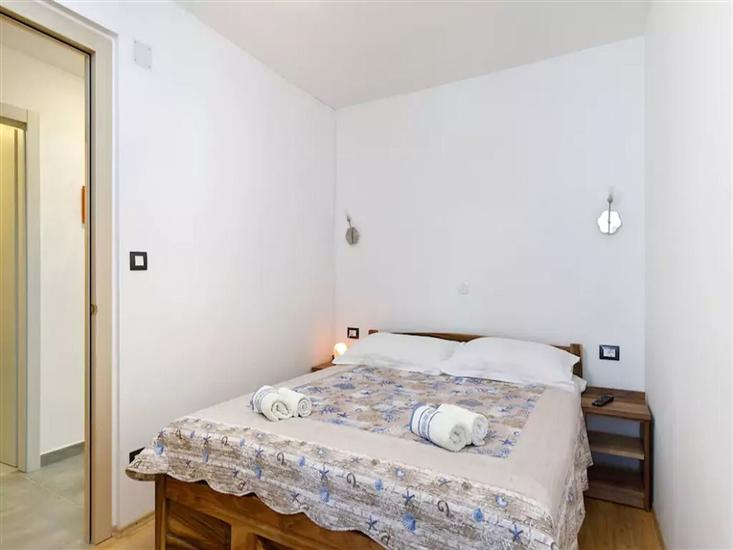 Apartment A1, for 4 persons