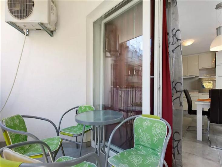 Apartment A1, for 4 persons