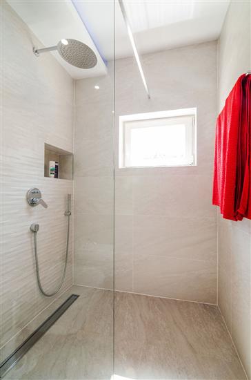 House K1, for 10 persons