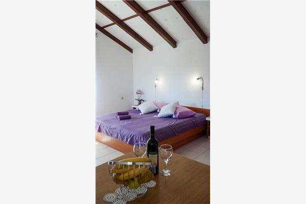 Apartment A1, for 3 persons