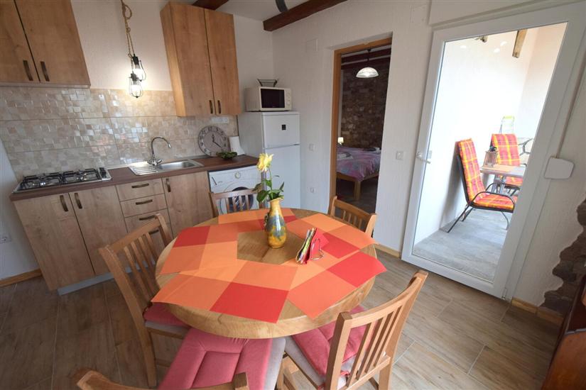 Apartment A2, for 4 persons